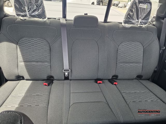 Ram 1500 Express Crew Cab 4x4 5'7" Box 2026