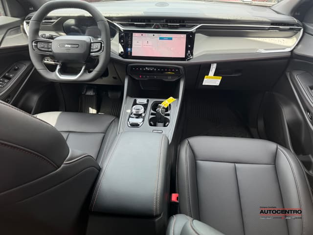 Jeep Cherokee Laredo 4x4 2026