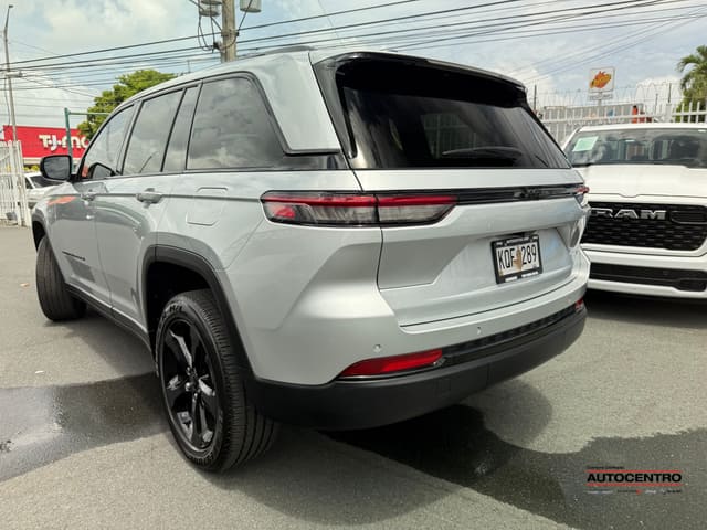 Jeep Grand Cherokee Altitude 2025