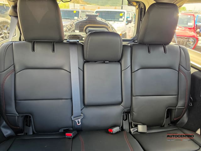 Jeep Wrangler 4-Door Moab 392 4x4 2026
