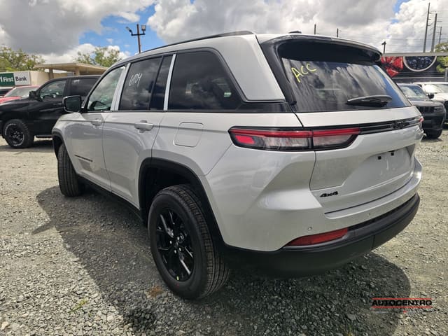 Jeep Grand Cherokee Altitude 4x4 2026