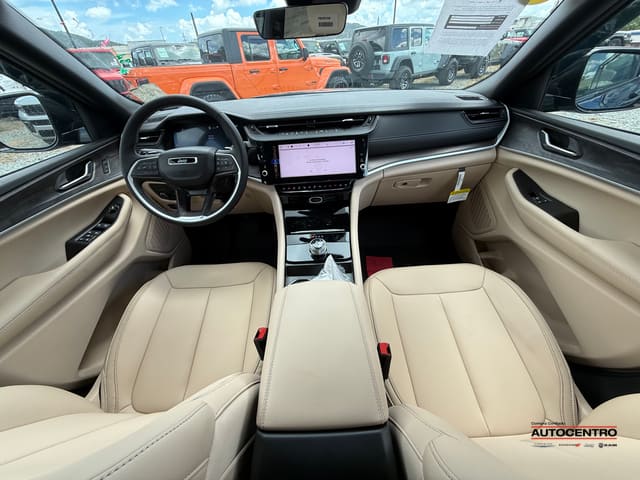 Jeep Grand Cherokee L Limited 4x2 2026