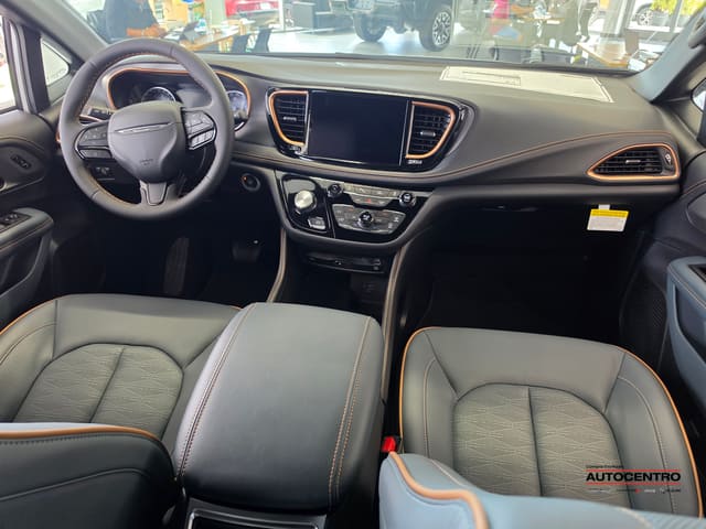 Chrysler Pacifica Pinnacle 2027