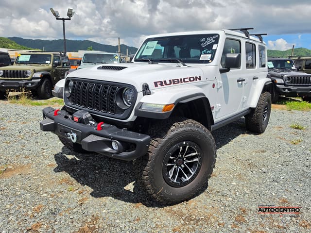 Jeep Wrangler 4-Door Recon 4x4 2026
