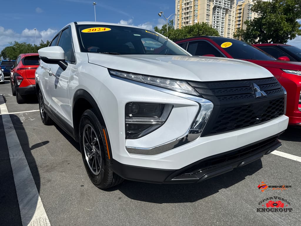 2024 Mitsubishi Eclipse Cross ES's photo
