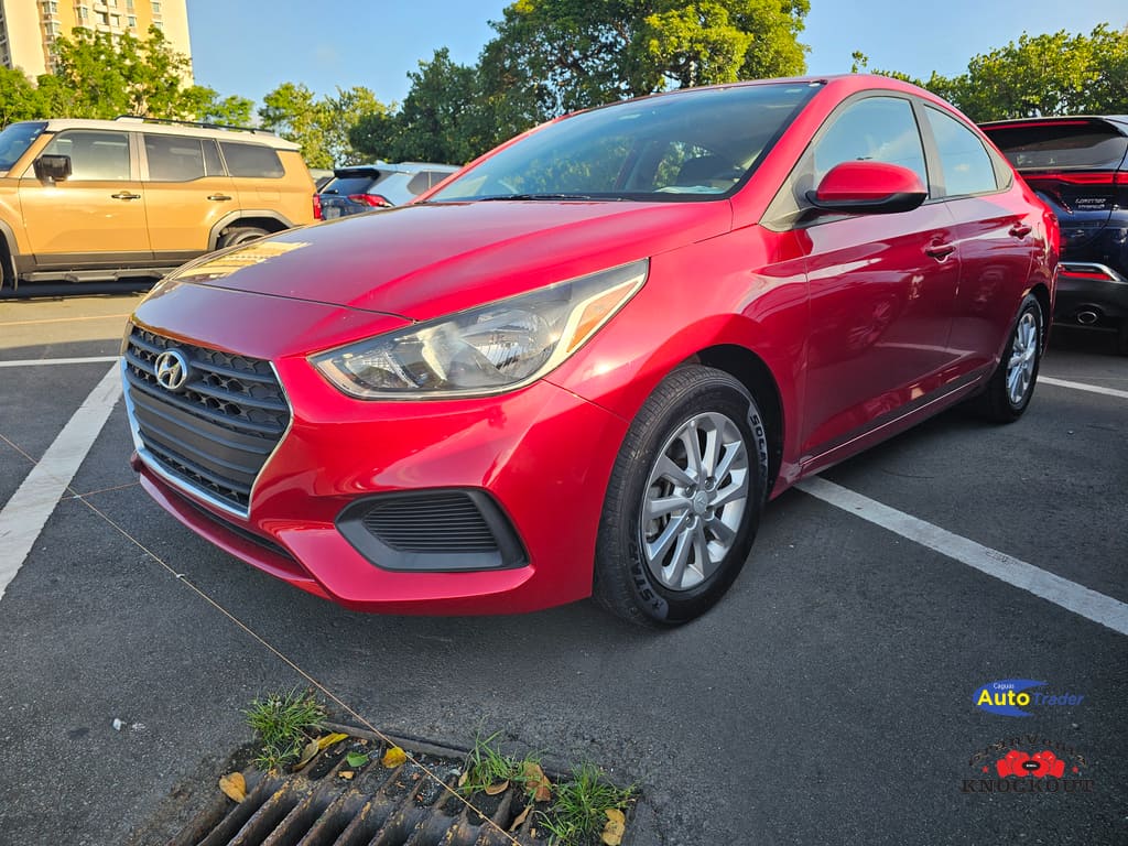 2022 Hyundai Accent's photo