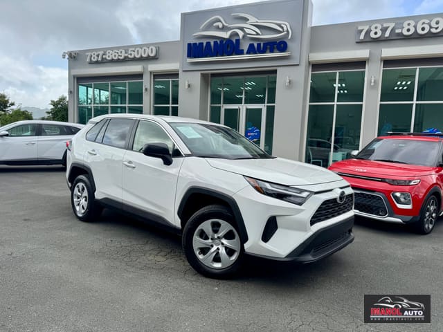 2025 Toyota RAV4 LE