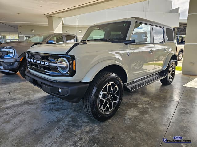 2025 Ford Bronco Outer Banks