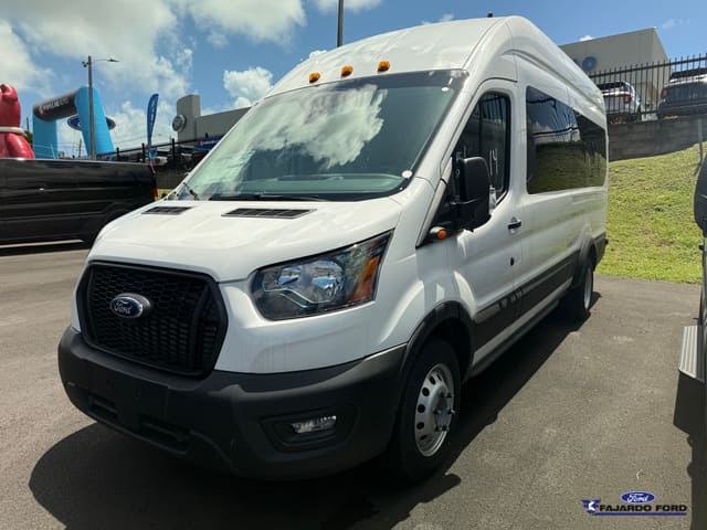 2025 Ford Transit Passenger Wagon XL