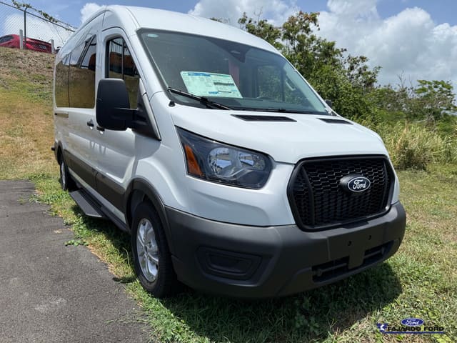 2026 Ford Transit Passenger Wagon XL