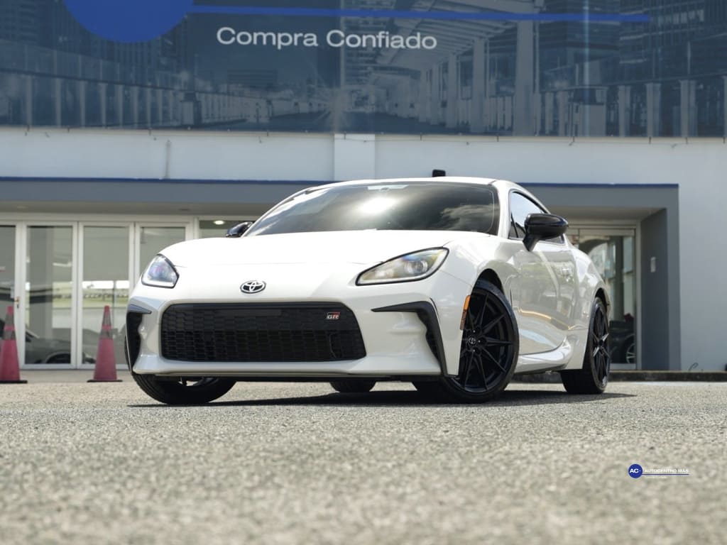 2022 Toyota GR86 Premium's photo