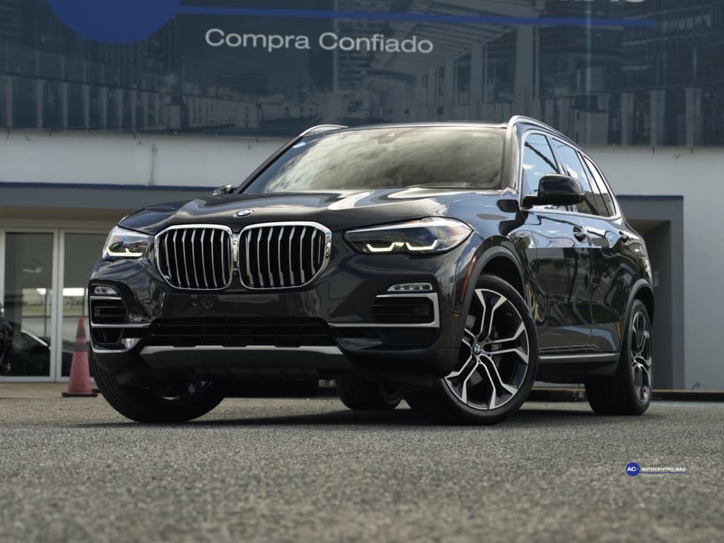 2021 BMW X5 40i's photo
