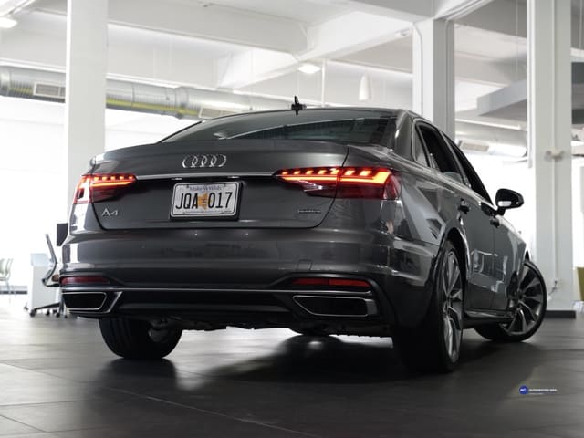 Audi A4 Sedan 2.0T quattro Premium Plus 2021