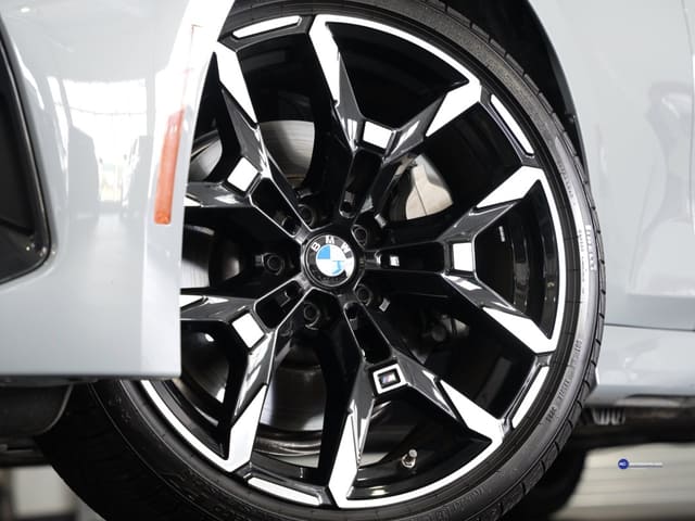 BMW 330i NA xDrive 330i xDrive 2026