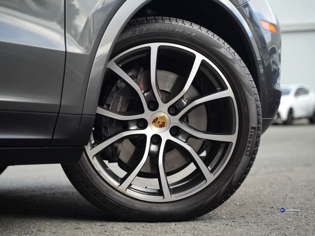 Porsche Cayenne Coupe Platinum Edition 2022