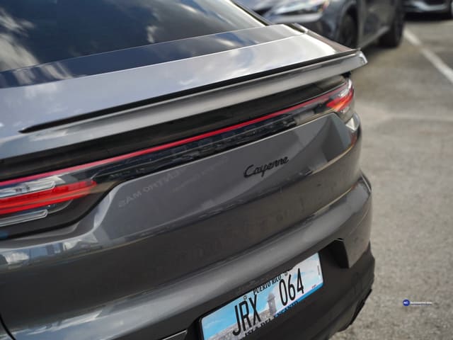 Porsche Cayenne Coupe Platinum Edition 2022