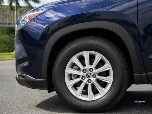 Toyota Grand Highlander XLE 2024