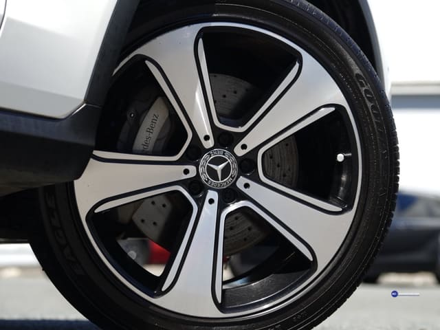 Mercedes-Benz GLC 350e GLC 350e 4MATIC 2019