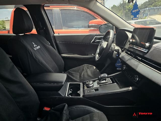 2022 Mitsubishi Outlander SE