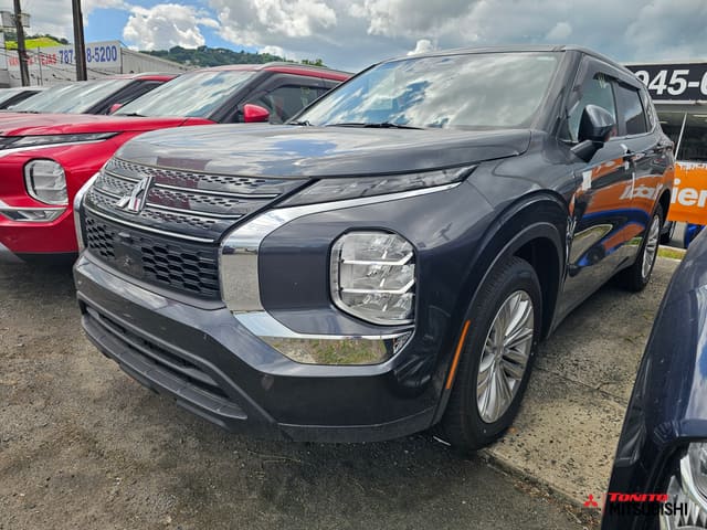 2024 Mitsubishi Outlander ES