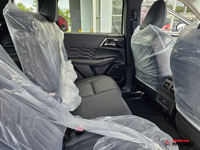 2026 Mitsubishi Outlander SEL