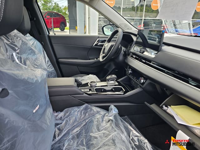 2026 Mitsubishi Outlander SEL