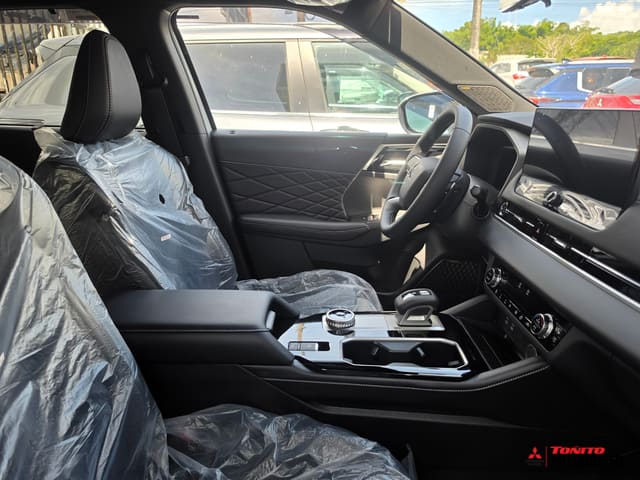 2026 Mitsubishi Outlander SEL