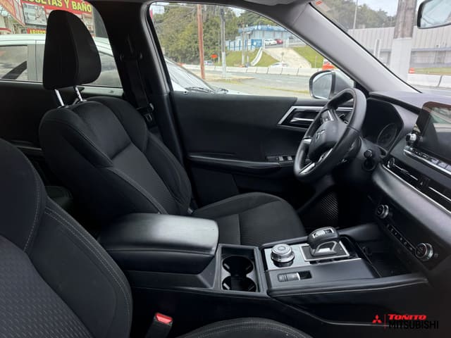 2022 Mitsubishi Outlander ES