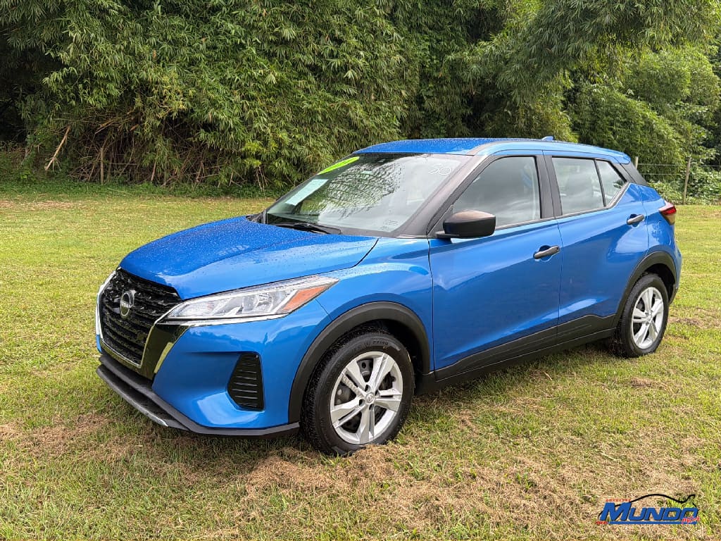 2024 Nissan Kicks S's photo