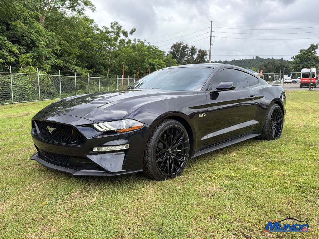 2022 Ford Mustang GT Premium's photo
