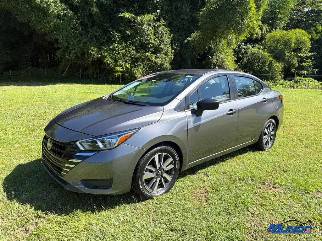 2024 Nissan Versa Sedan S's photo