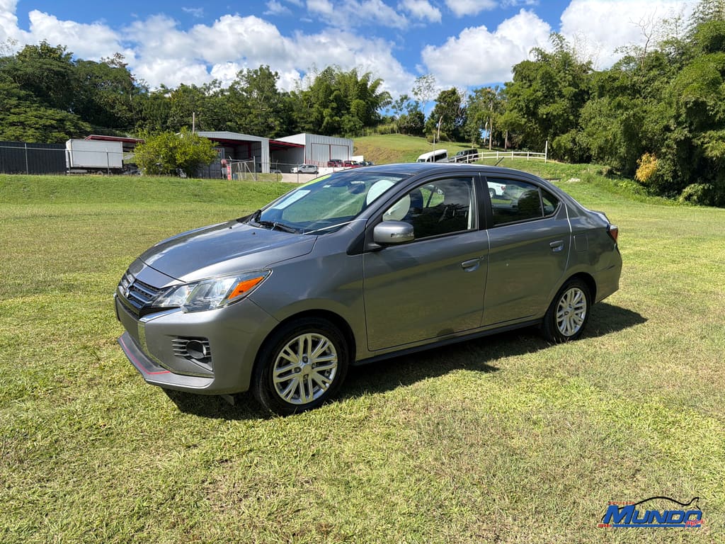 2023 Mitsubishi Mirage G4 SE's photo