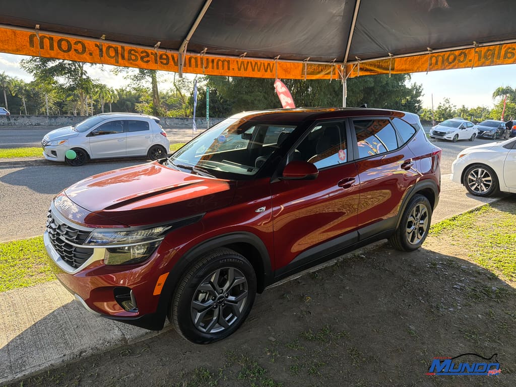 2025 Kia Seltos LX's photo