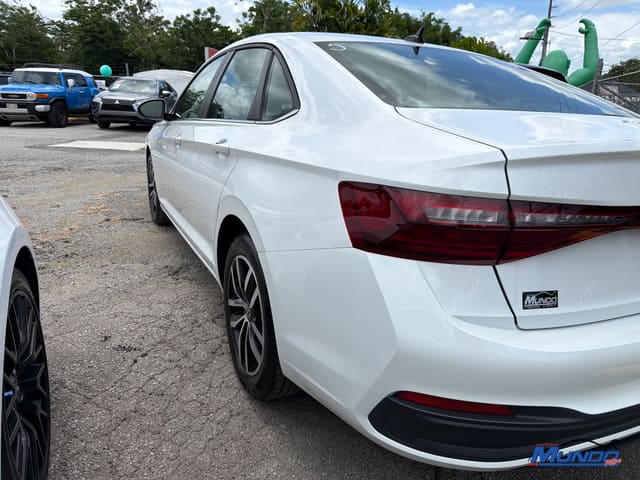 2025 Volkswagen Jetta SE
