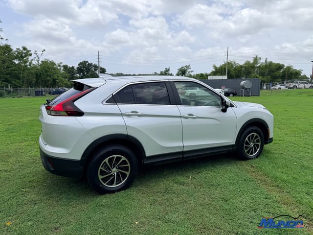 2025 Mitsubishi ECLIPSE CROSS ES
