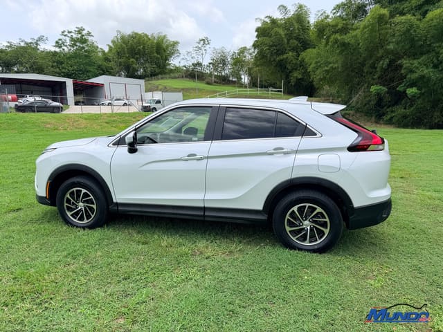 2025 Mitsubishi ECLIPSE CROSS ES