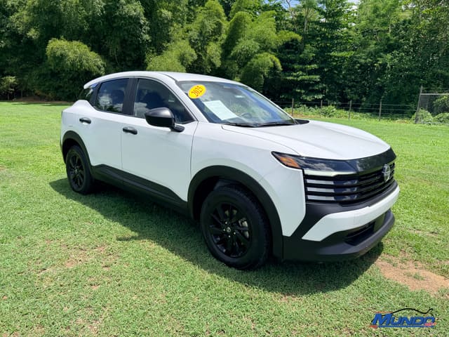 2025 Nissan Kicks S