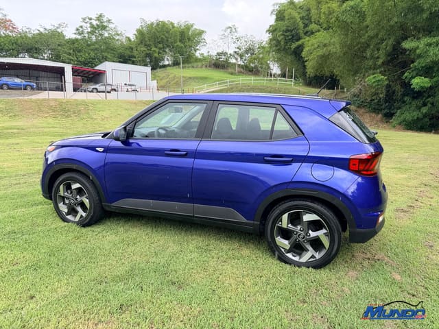 2025 Hyundai Venue SE