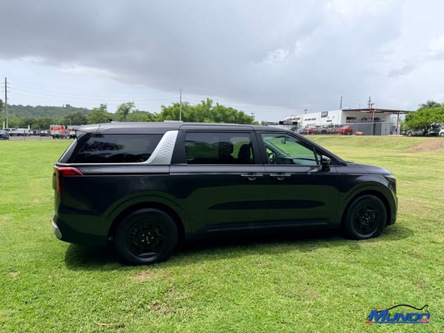 2025 Kia Carnival LX