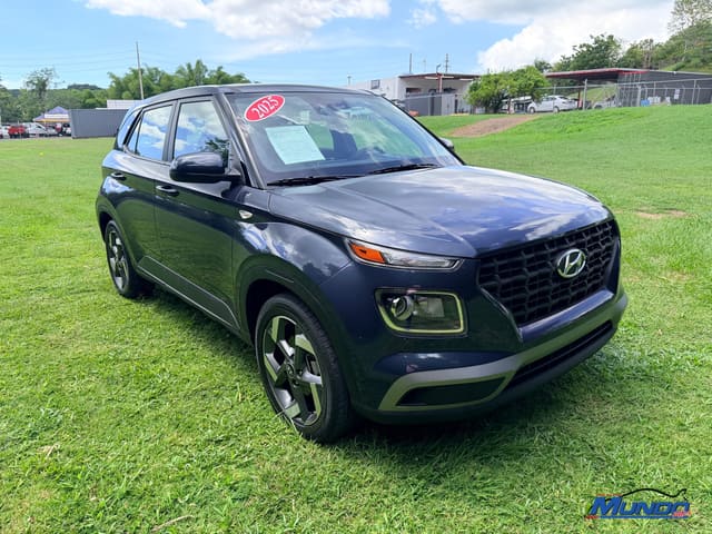 2025 Hyundai Venue SE