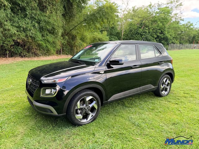 2025 Hyundai Venue SE