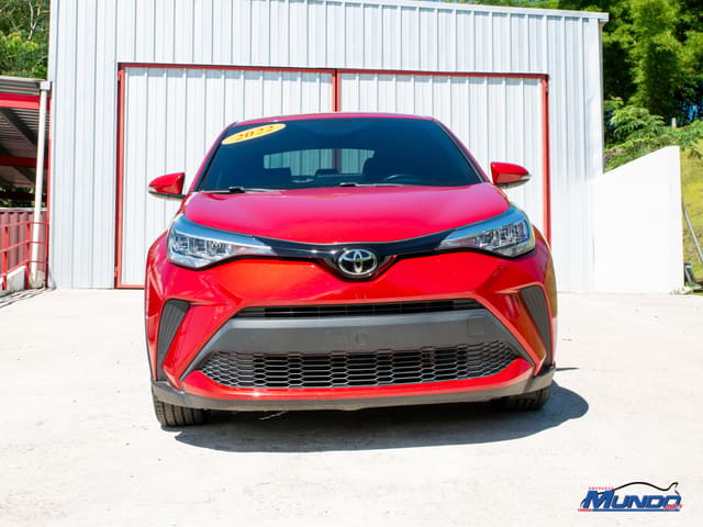 2022 Toyota C-HR XLE