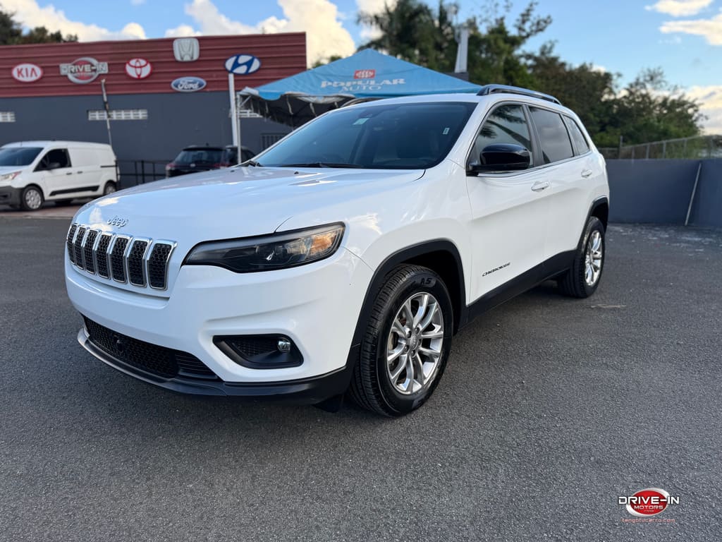 2022 Jeep Cherokee Latitude Lux's photo
