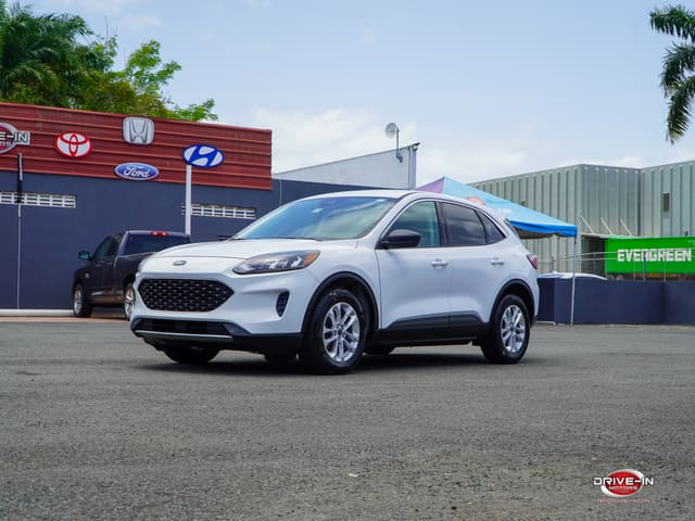 2022 Ford Escape SE