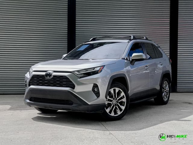 2023 Toyota RAV4 XLE Premium