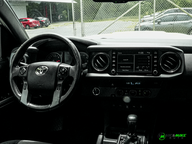 2022 Toyota Tacoma 2WD SR5