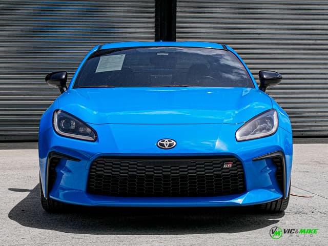 2022 Toyota GR86 Premium 2dr Coupe (2.4L 4cyl 6A)
