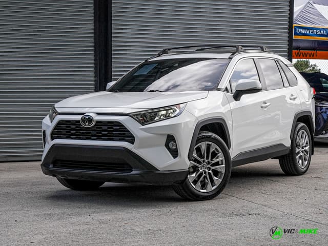2020 Toyota RAV4 XLE Premium