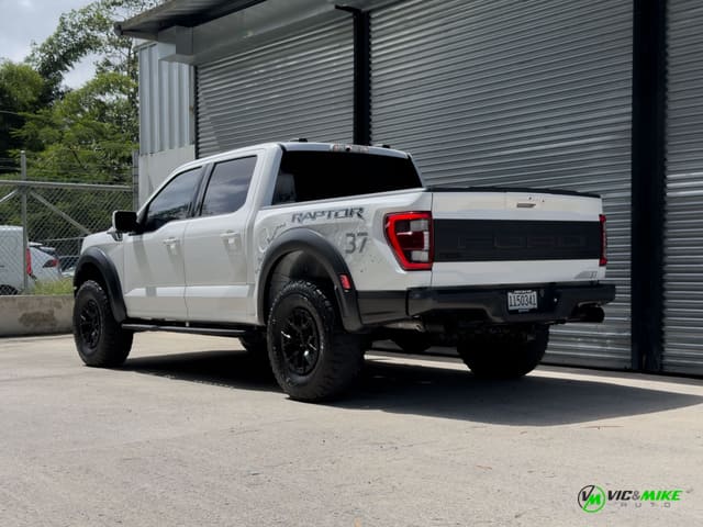 2023 Ford F-150 Raptor 37 Packag