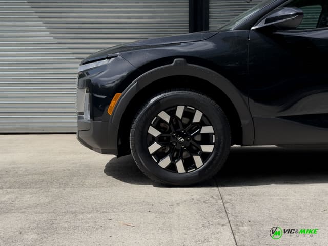 2025 Hyundai Santa Cruz SE 4dr Crew Cab AWD SB (2.5L 4cyl 8A)
